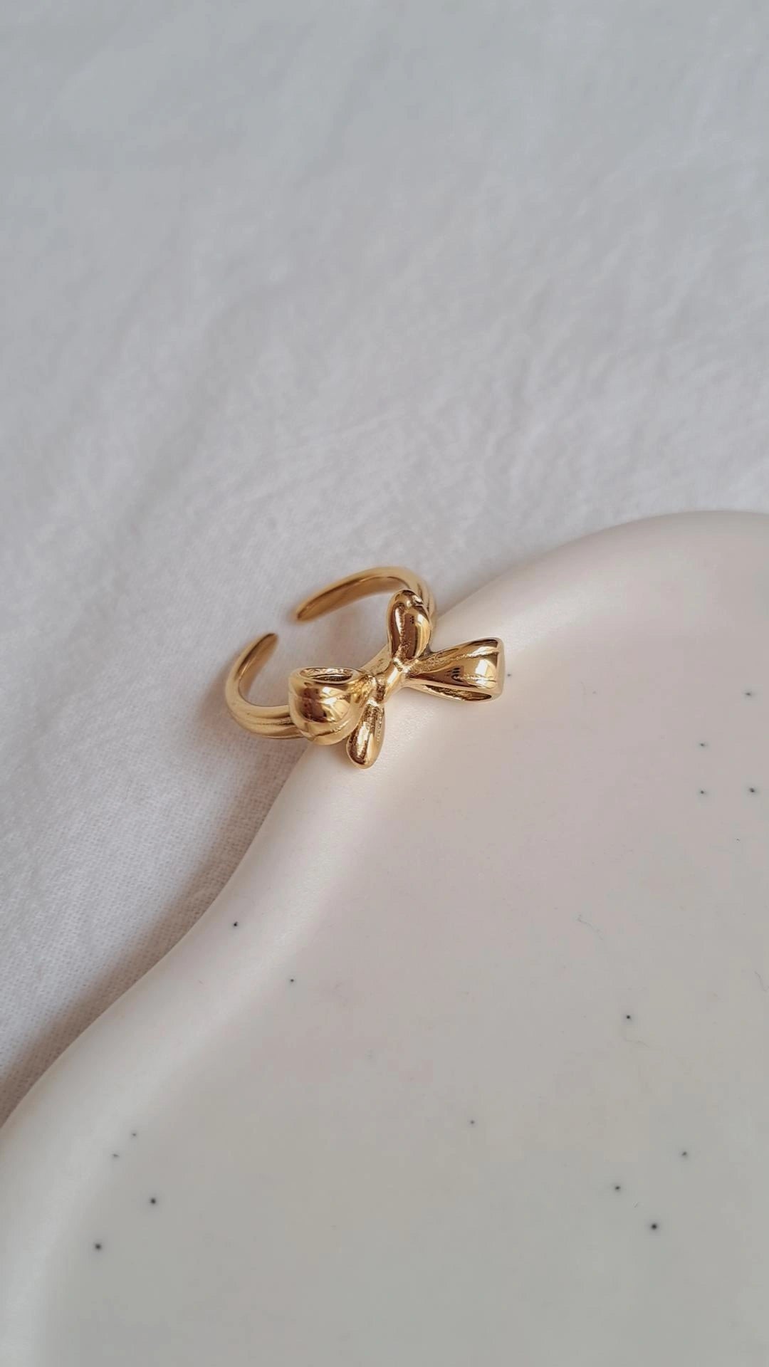 Ring Bow