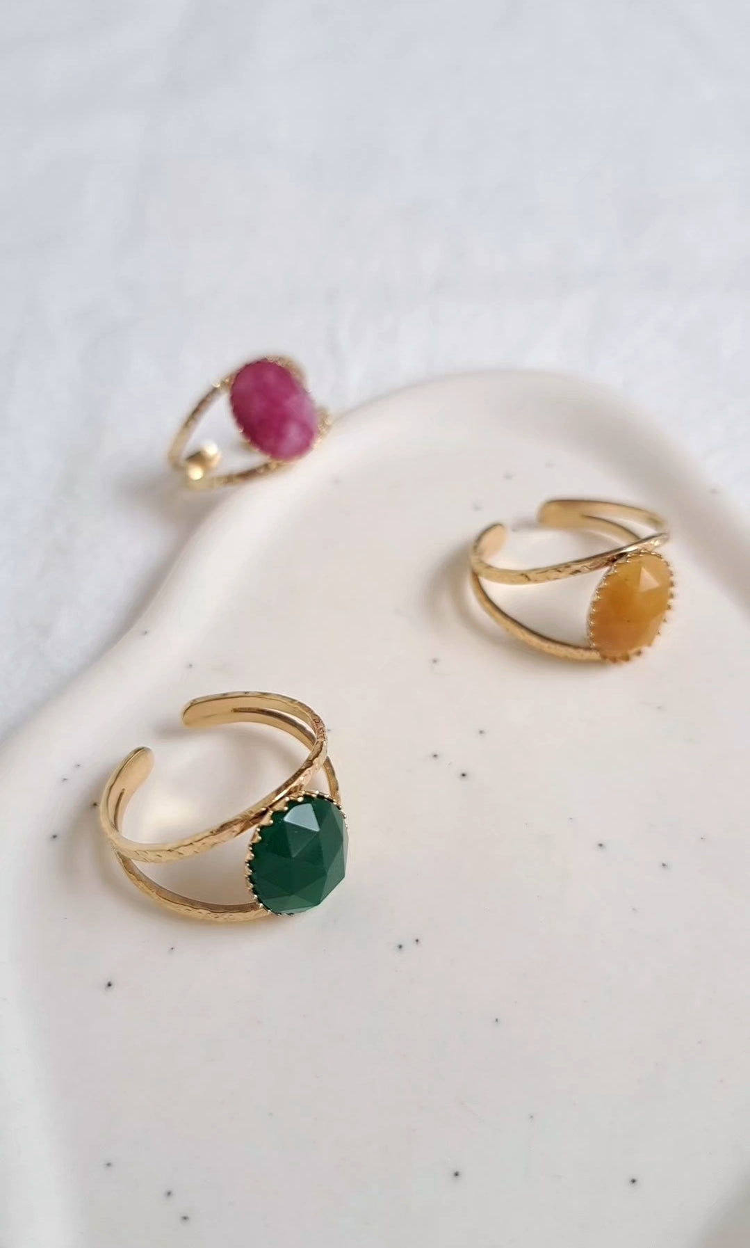 Ring stone