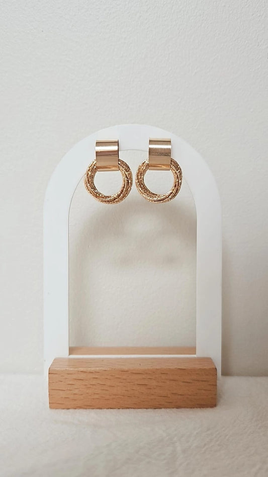 Oorbel Leah - goudkleurige ringetjes