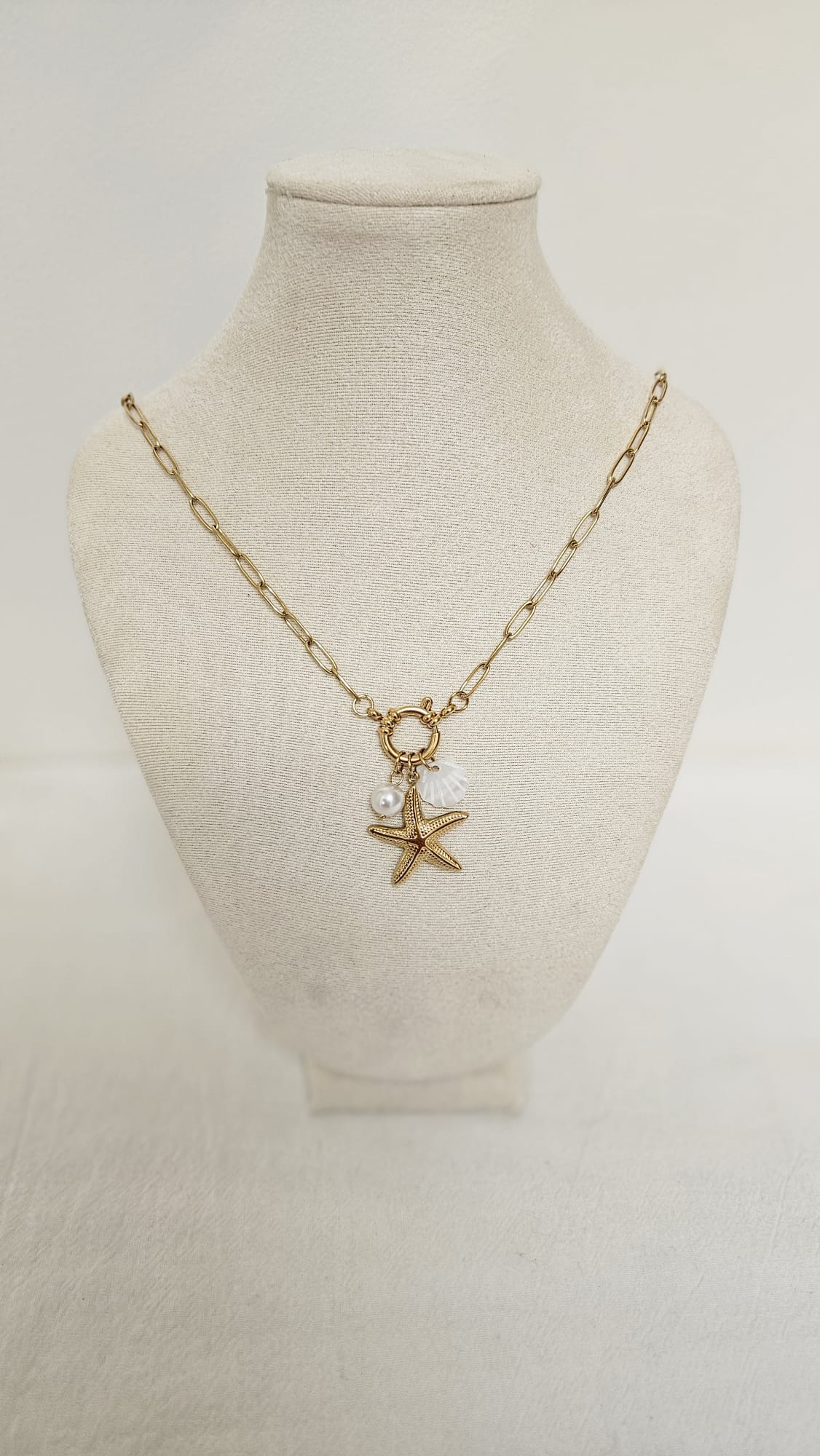 Ketting met zeester en schelpje